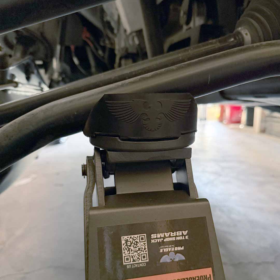 TUBE / AXLE ADAPTOR